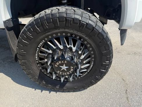 Used 2022 Ford F450 Platinum w/ FX4 Off-Road Package AWD/4WD image 7