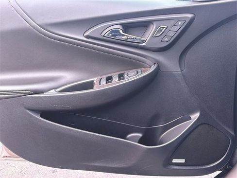 Used 2024 Chevrolet Malibu LT image 22