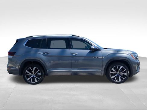 Certified 2025 Volkswagen Atlas SEL Premium R-Line AWD/4WD image 3
