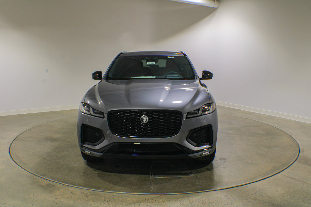 New 2026 Jaguar F-PACE R-Dynamic S AWD/4WD image 9