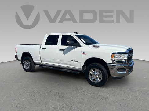Used 2022 RAM 2500 Tradesman w/ Chrome Appearance Group image 1