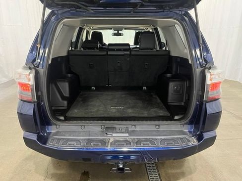 Used 2016 Toyota 4Runner SR5 Premium AWD/4WD image 12