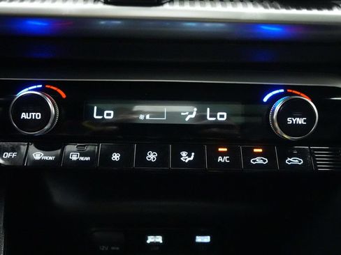 Used 2023 Kia K5 GT-Line FWD image 34