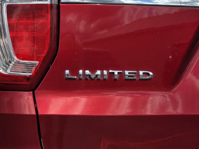 Used 2019 Ford Explorer Limited w/ Class III Trailer Tow Package AWD/4WD image 13