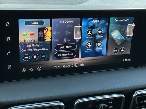 New 2026 Nissan Sentra SV w/ SV Convenience Package FWD image 30