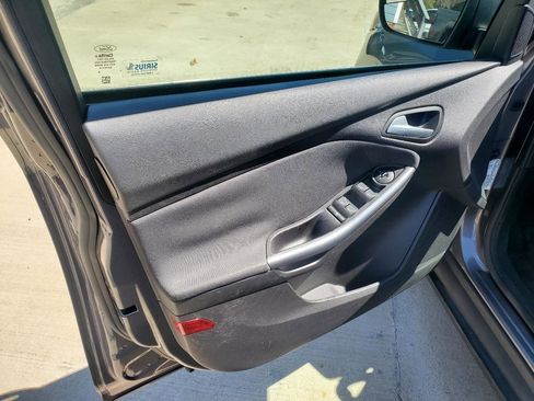 Used 2012 Ford Focus Titanium image 20