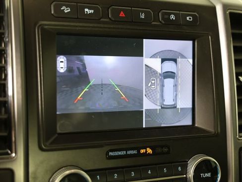 Used 2020 Ford Expedition Platinum AWD/4WD image 11