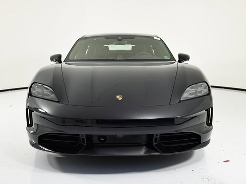 New 2026 Porsche Taycan 4 image 10