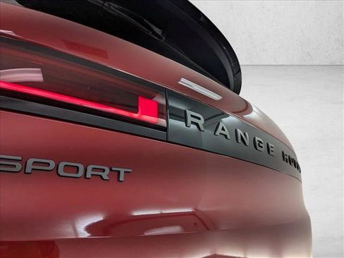 New 2026 Land Rover Range Rover Sport SE AWD/4WD image 23