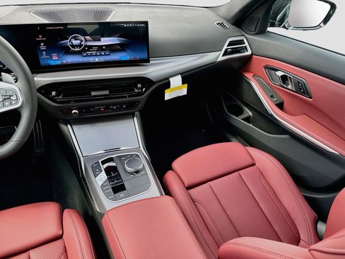 New 2026 BMW 330i Sedan w/ M Sport Package RWD image 17