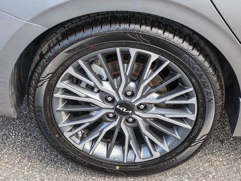Used 2023 Kia Forte GT-Line w/ GT-Line Premium Package FWD image 8