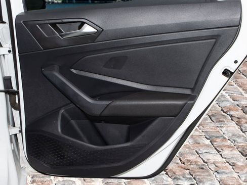 Used 2019 Volkswagen Jetta R-Line image 13