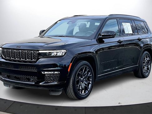Used 2023 Jeep Grand Cherokee L Summit image 4