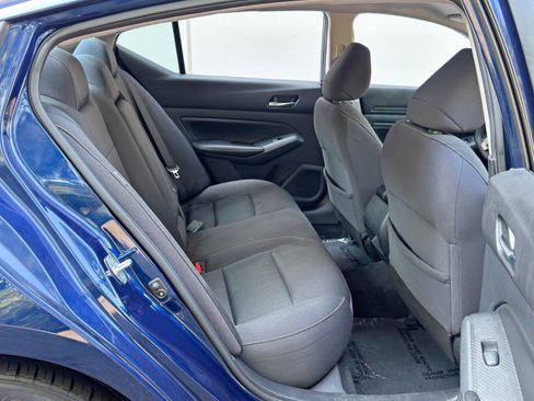 Used 2019 Nissan Altima 2.5 S FWD image 32