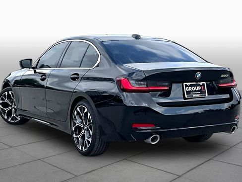 Used 2026 BMW 330i Sedan w/ Premium Package RWD image 11