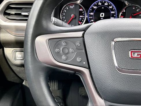 Used 2023 GMC Acadia AT4 w/ Technology Package image 20