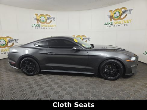 Used 2020 Ford Mustang Coupe RWD image 10