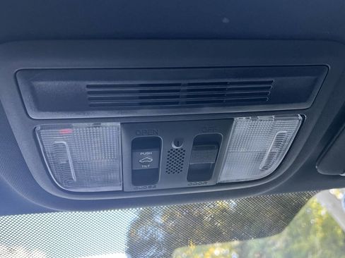 Used 2019 Honda Civic Si image 23