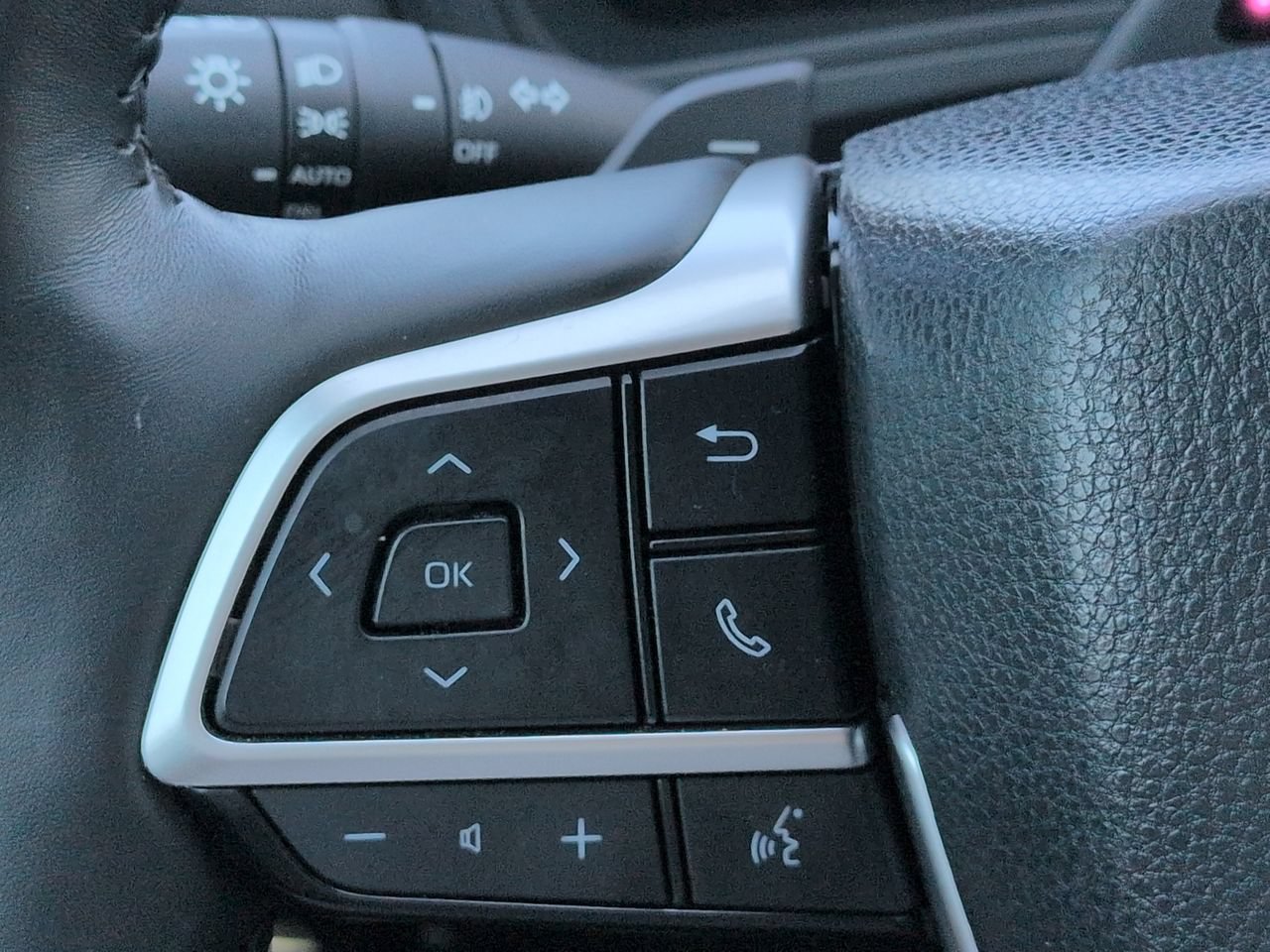 Used 2024 Toyota Grand Highlander AWD image 27