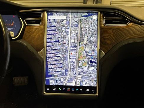 Used 2018 Tesla Model S 75D AWD/4WD image 22