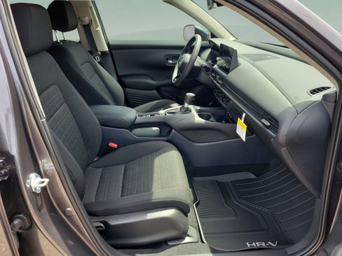 New 2026 Honda HR-V LX image 17