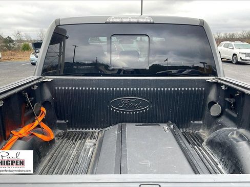 Certified 2018 Ford F150 Raptor w/ Equipment Group 802A Luxury image 17