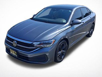 Used 2023 Volkswagen Jetta SE