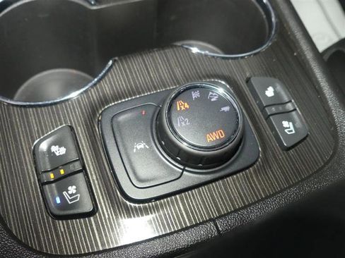 Used 2021 GMC Acadia SLT w/ Elevation Edition AWD/4WD image 42