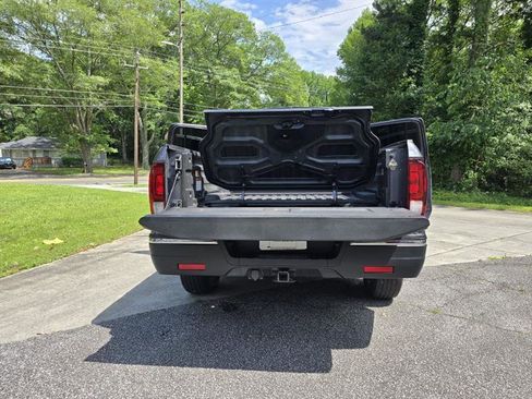 Used 2017 Honda Ridgeline RTS image 28