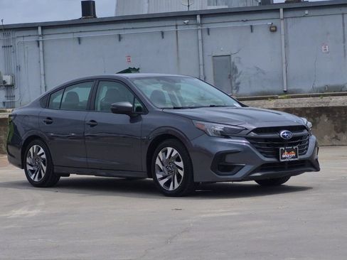 Used 2024 Subaru Legacy Limited AWD/4WD image 8