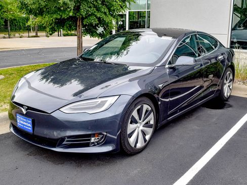 Used 2021 Tesla Model S Long Range Plus AWD/4WD image 1