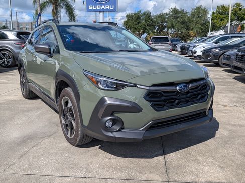 Used 2026 Subaru Crosstrek 2.5i Limited w/ Popular Package #3A AWD/4WD image 2