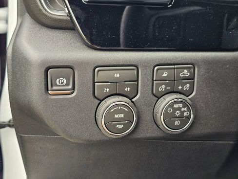 New 2026 Chevrolet Silverado 3500 LT w/ All Star Edition AWD/4WD image 25