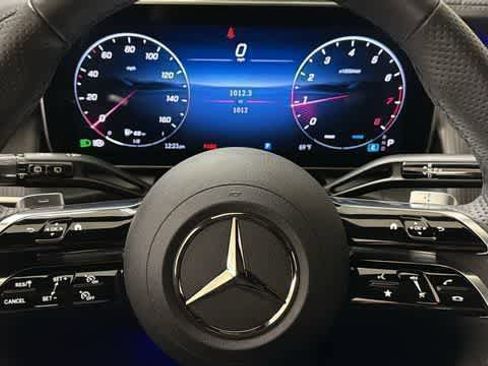 Used 2026 Mercedes-Benz GLC 300 4MATIC image 18