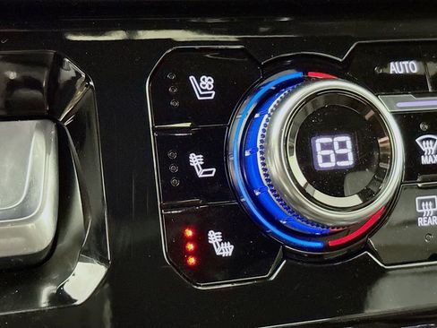 New 2026 GMC Sierra 1500 AT4 w/ AT4 Premium Package image 20