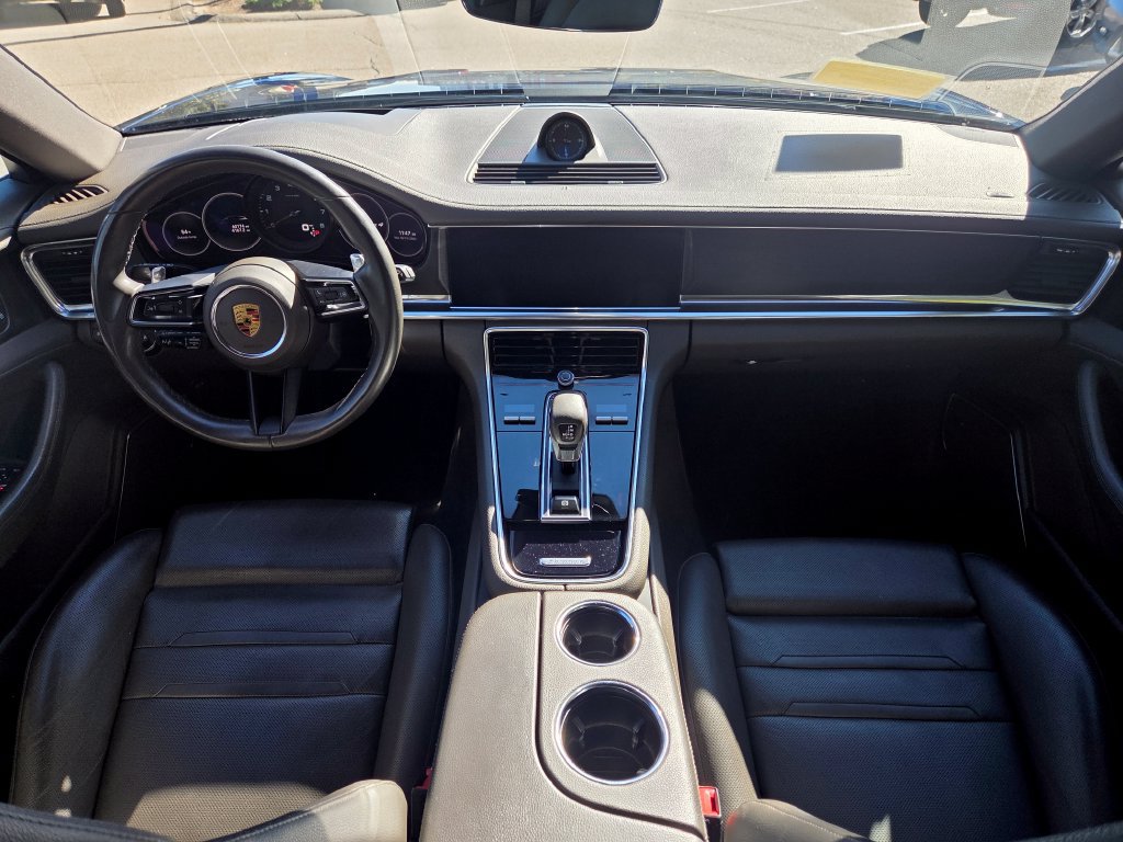 Used 2022 Porsche Panamera 4 Platinum Edition w/ Assistance Package AWD/4WD image 24