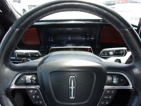 Used 2023 Lincoln Navigator L Reserve image 23