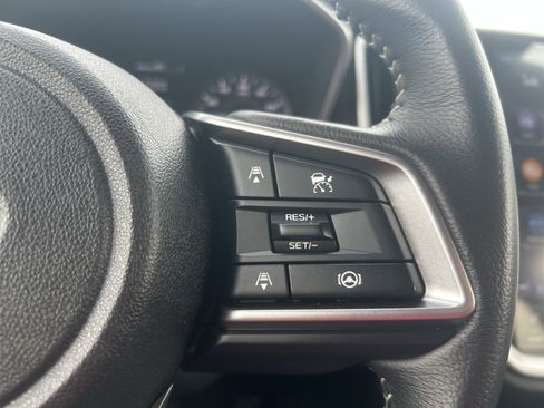 Used 2024 Subaru Ascent Premium w/ Convenience Package image 16