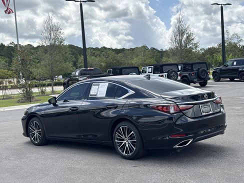 Certified 2025 Lexus ES 350 w/ Premium Package FWD image 6
