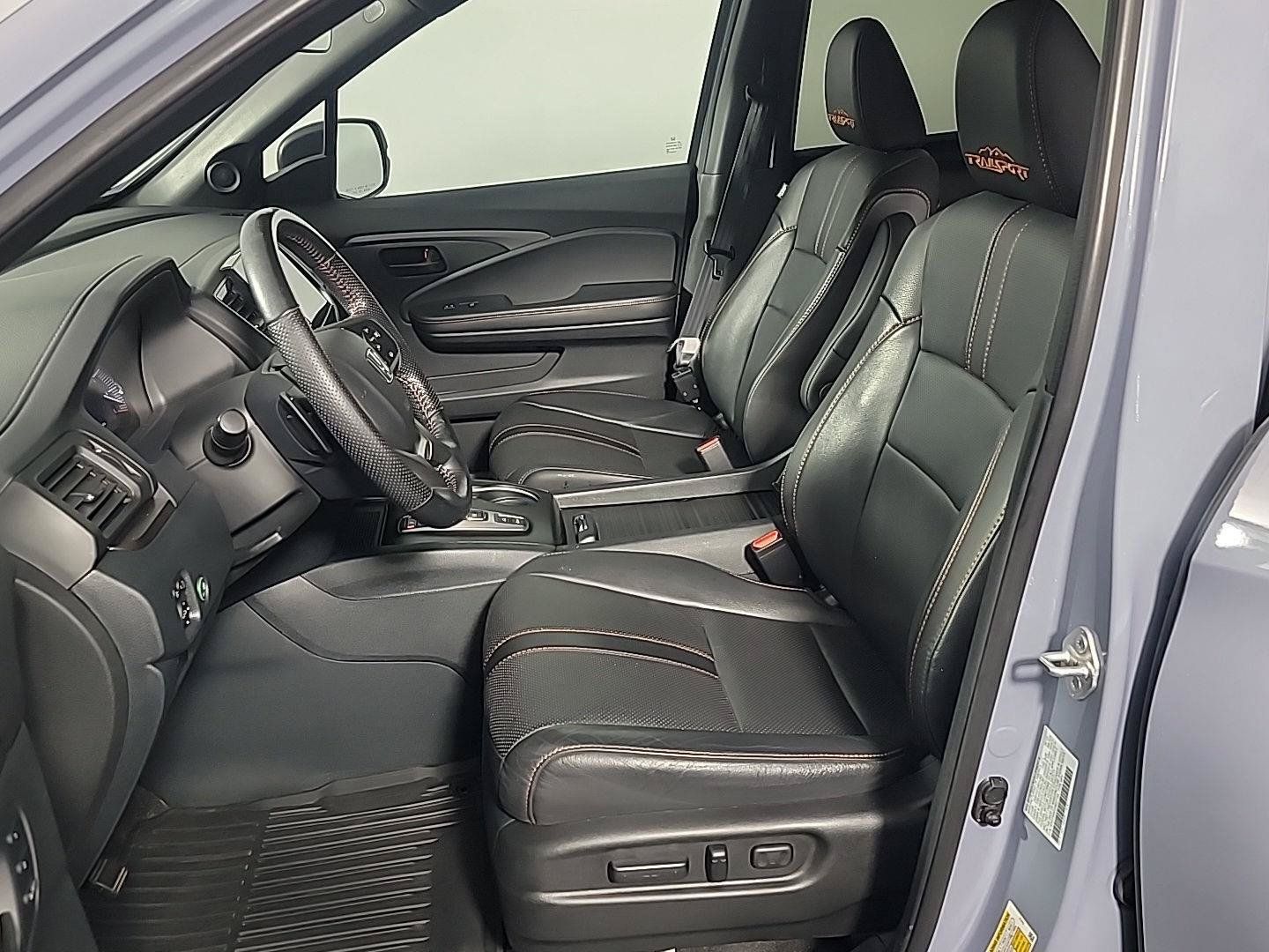 Certified 2023 Honda Passport TrailSport image 19