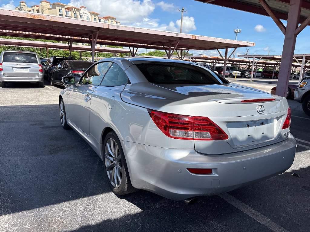 Used 2013 Lexus IS 350C w/ Luxury Pkg RWD image 6