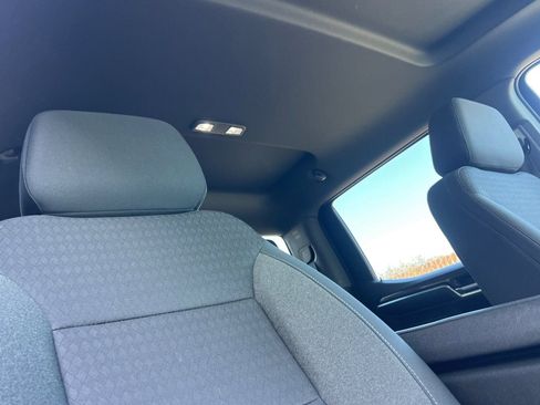 Used 2022 Chevrolet Silverado 1500 LT image 16