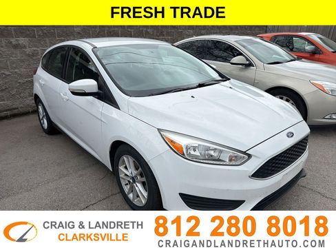 Used 2017 Ford Focus SE image 1