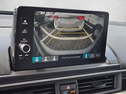 Used 2025 Honda Pilot EX-L image 14