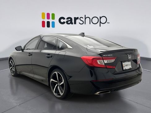 Used 2018 Honda Accord Sport image 3