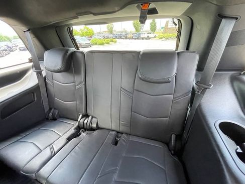 Used 2020 Cadillac Escalade Platinum AWD/4WD image 26