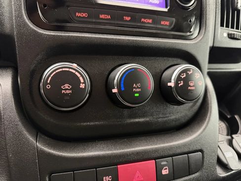 Used 2021 RAM ProMaster 2500 FWD image 20