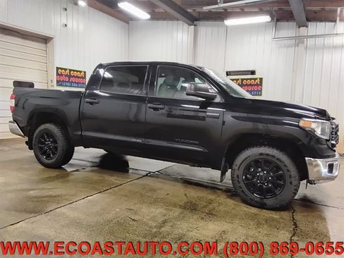 Used 2021 Toyota Tundra SR5 w/ SR5 Upgrade Package AWD/4WD image 5