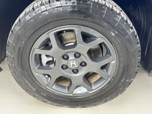 Used 2023 Honda Pilot TrailSport image 42