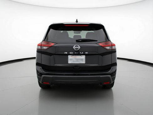 Used 2025 Nissan Rogue SV image 7